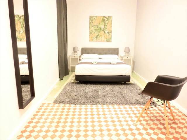 Total Valencia Vintage Image