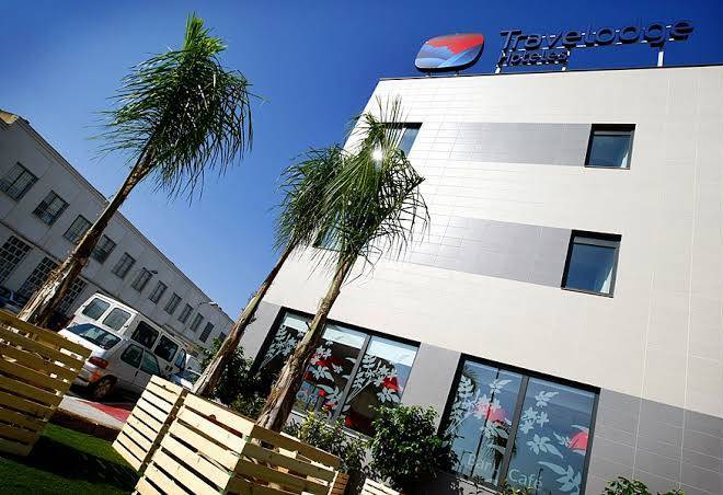 Hotel travelodge valencia aeropuerto