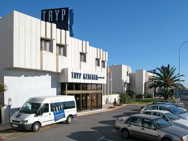Tryp valencia azafata hotel