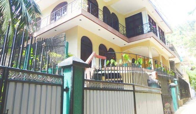 Apeksha travelers' nest