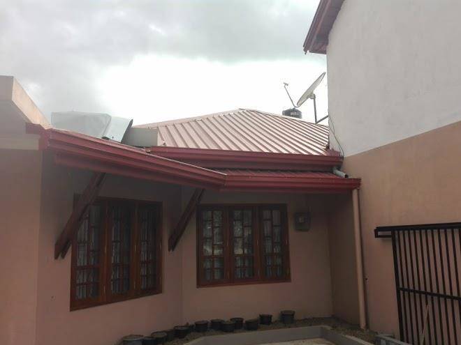 Falls view bungalow nuwaraeliya
