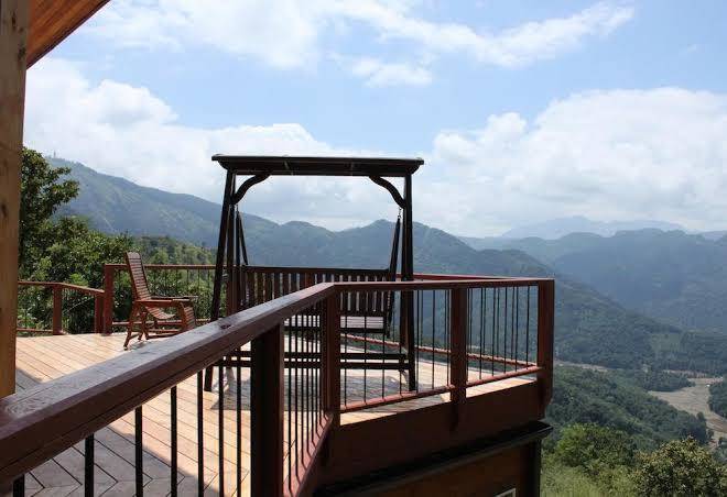 Gadadessa resort