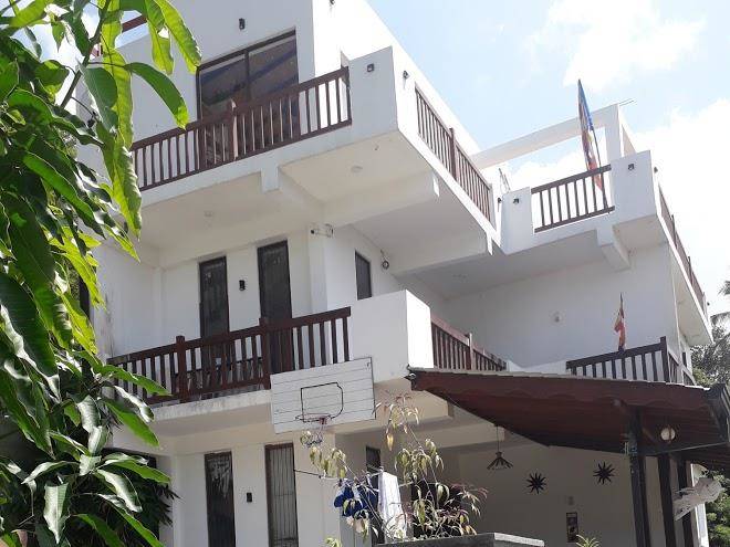 Hills edge kandy