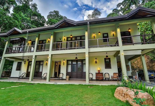 Huluganga nature bungalow