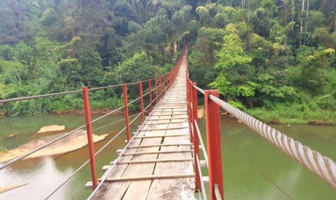 Kothmale hanging bridge holiday bunglow