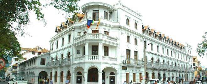 Queens hotel