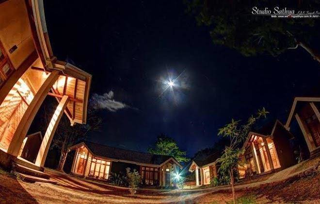 Saunter paradise hotel