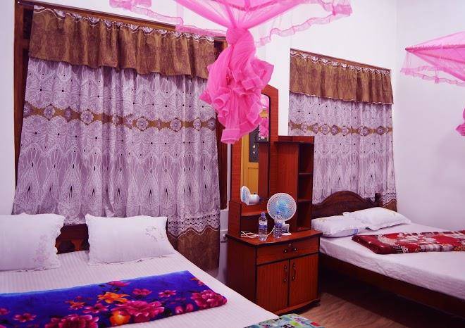 Subash hotel adams peak