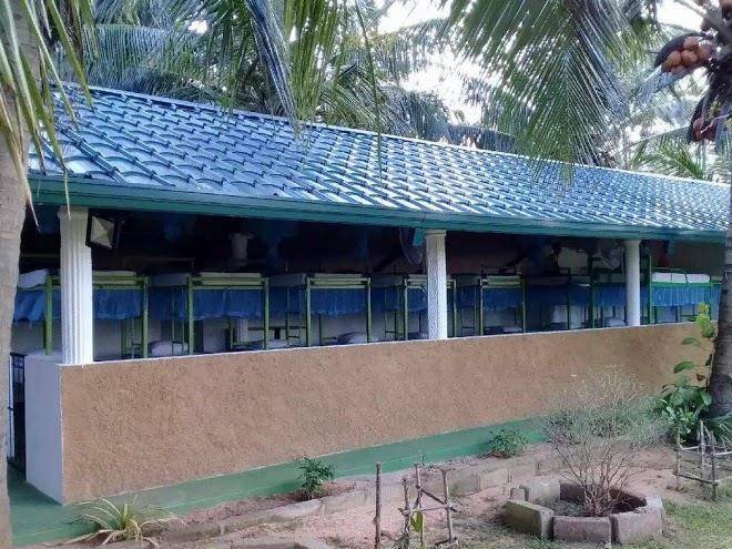 Suwanila lake hotel