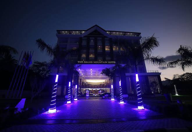 The grand mountain hotel