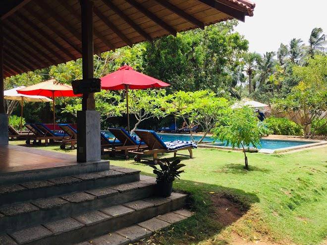 Hideaway Resort Image