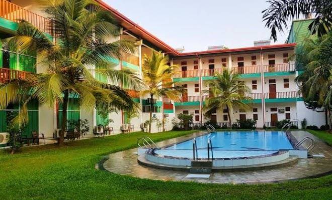 Acme grand hotel