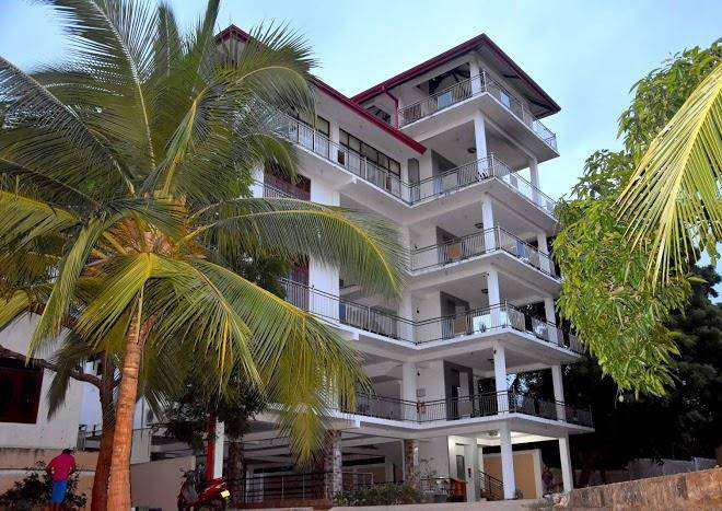Happy leoni hotel