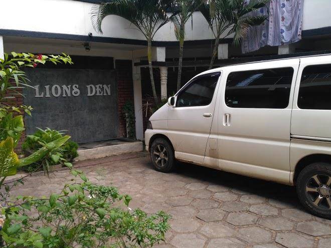 Hotel lions den