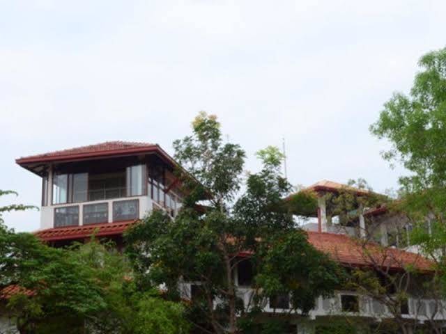 Merit hotel