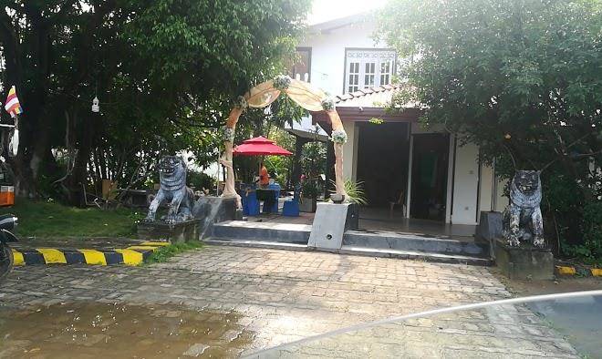 Royal park hotel