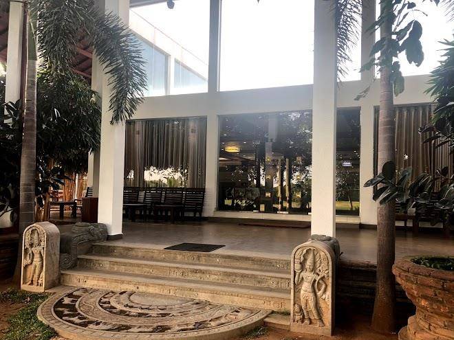 Ruins chaaya hotel