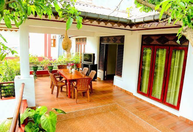 Thilaka city hotel