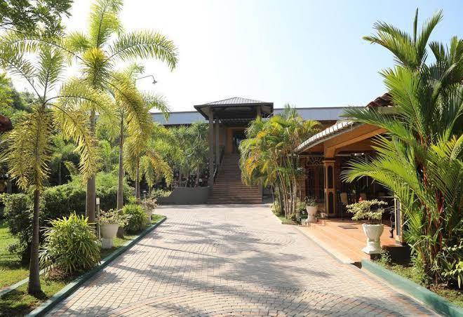 Kumudu Valley Resort Image