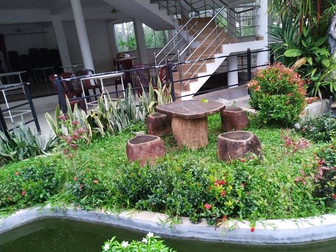 Rashmi hotel
