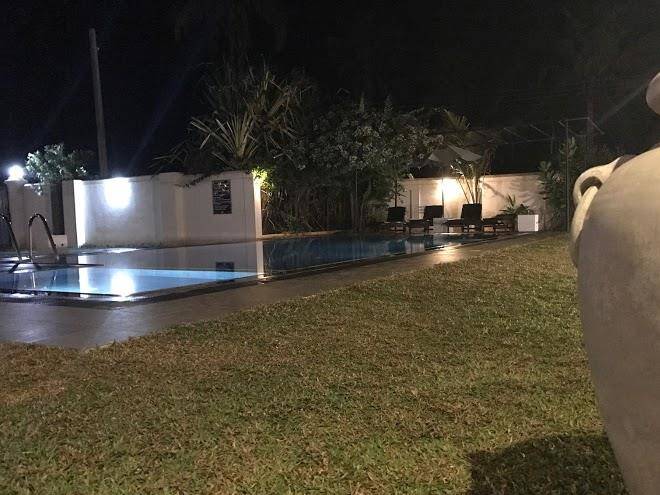 White rose resort