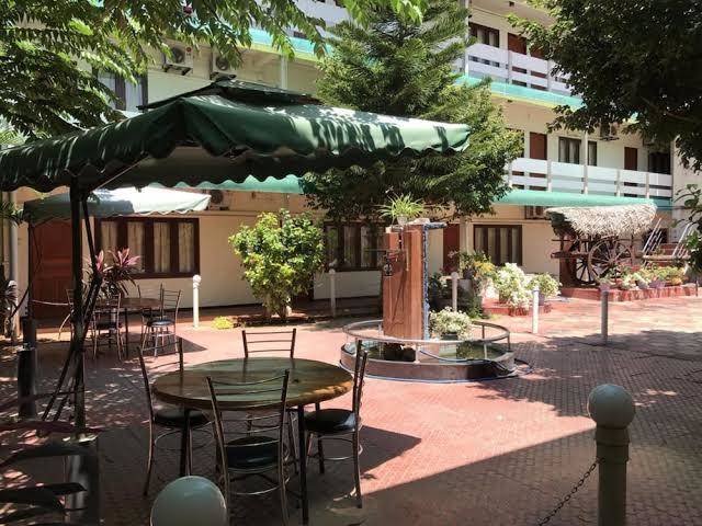 Gnanams hotel jaffna