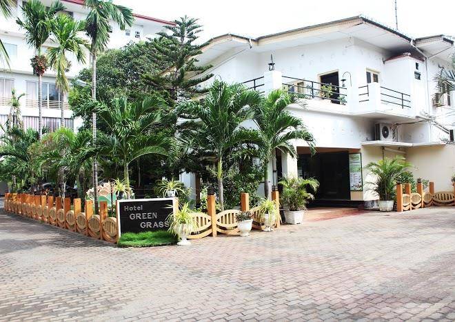 Green grass hotel & restaurant