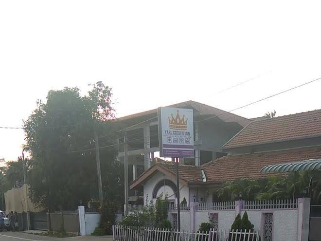 Yarl crown inn