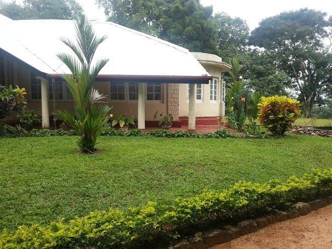 Dumbara estate bungalow