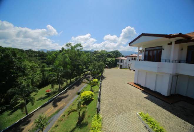 Owinrich resort and banquet