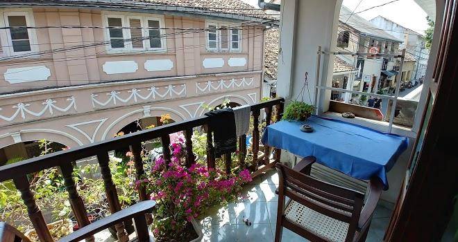 Bouganvila guest