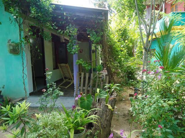 Green garden guest mirissa