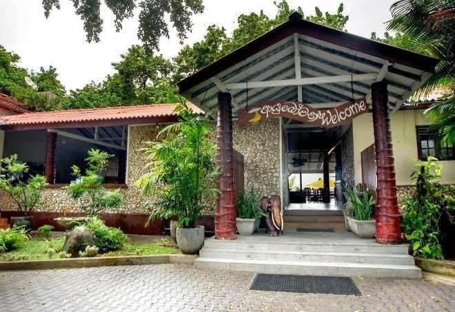 Happy Banana Hotel & Restaurant Image