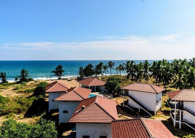 Ladja beach resort