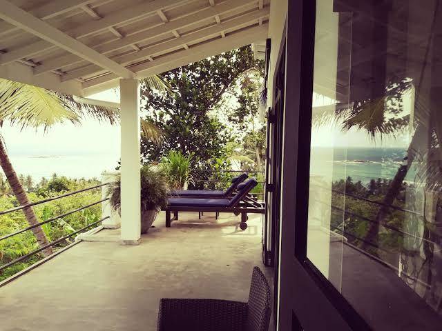 Lara's place unawatuna