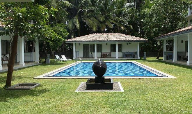 Thalpe bungalows