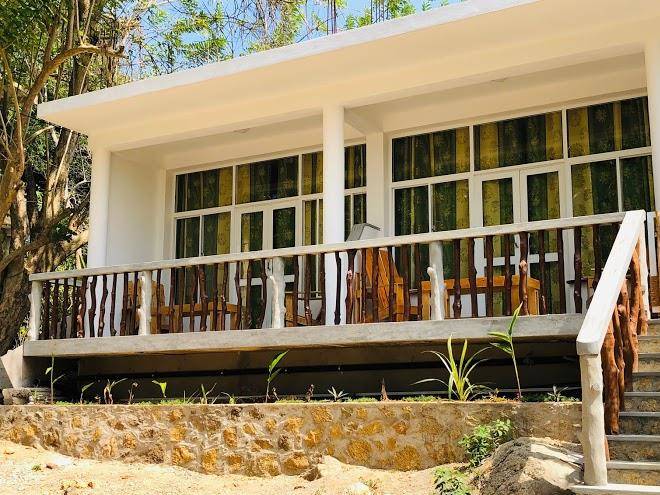 Una hills unawatuna