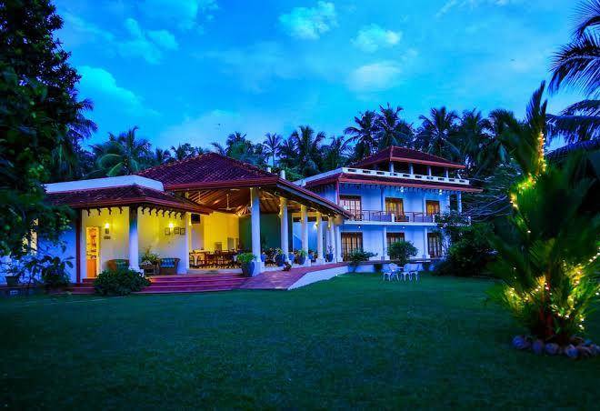 Waterside Hotel Image