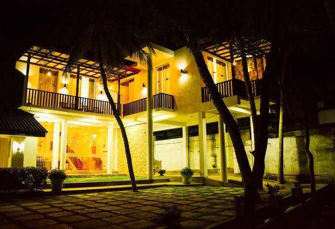 Sea view tourist inn
