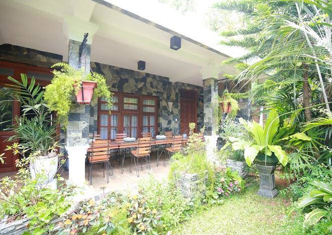Diyon bungalow