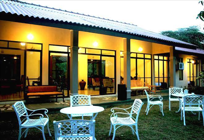 Gregory's safari bungalow yala