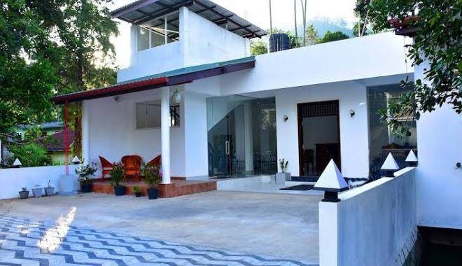 Nine arch holiday resort