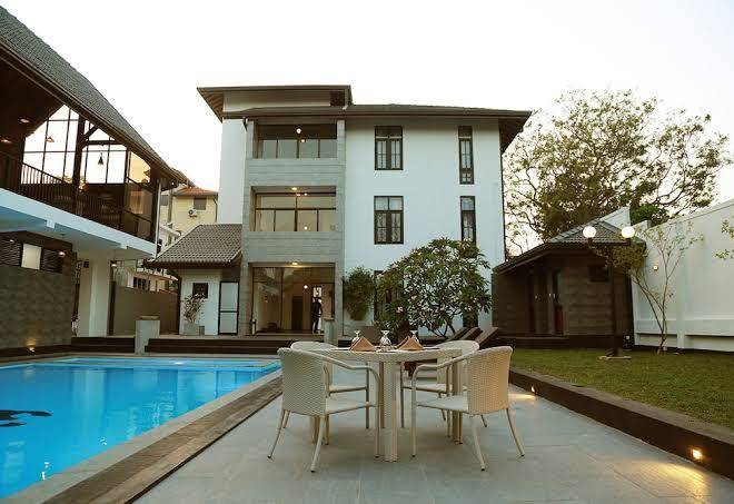 3r resort