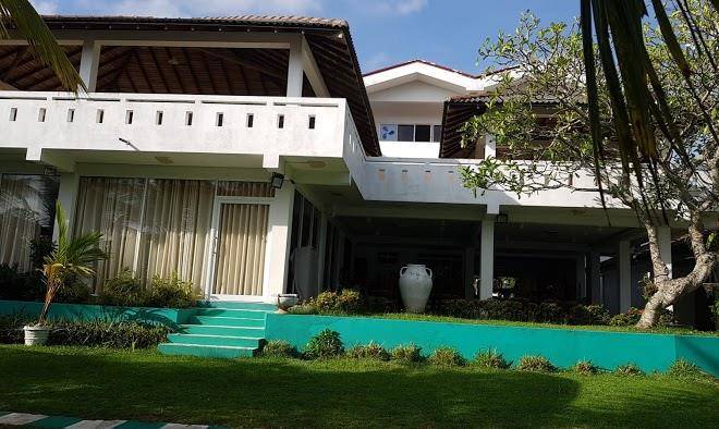 Aqua reach hotel