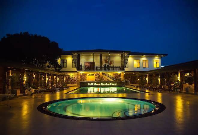 Full moon garden hotel