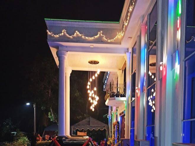 Happy bright hotel