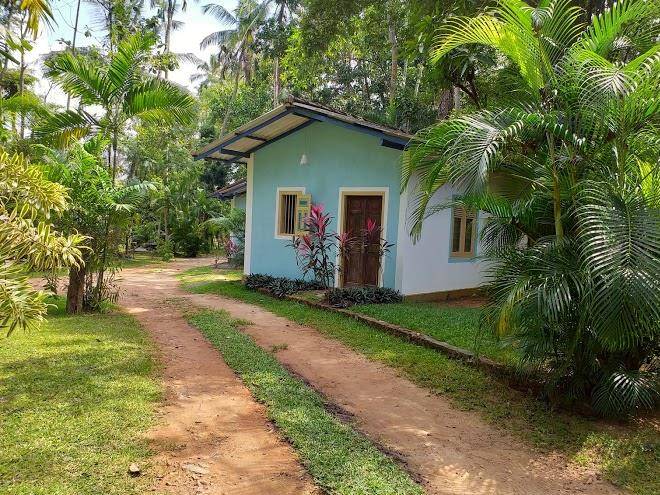 Kumbukgahawatta hotel