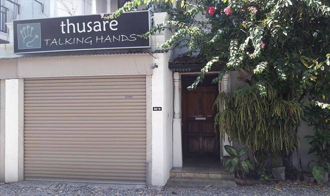 Thusare talking hands