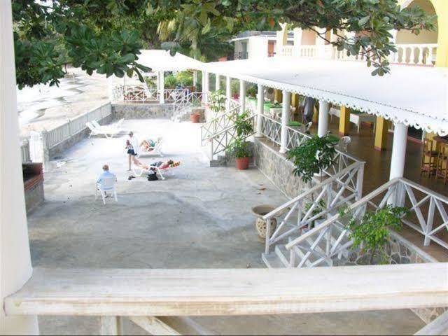 Paradise beach hotel