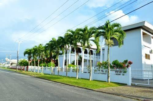 Tropical palace